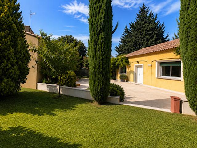 Villa vente à Arles, La Salle Les Alpes