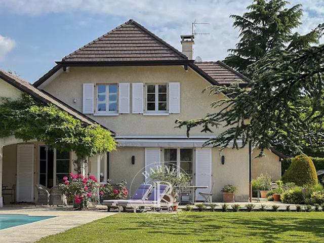 Villa vente à Gex, Auvergne-Rhône-Alpes
