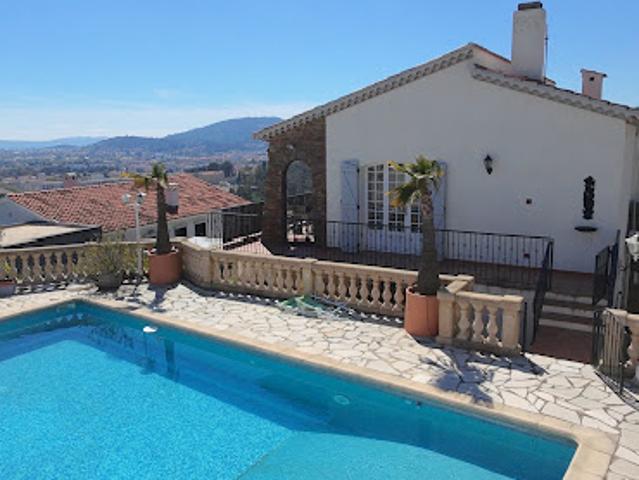Villa vente à Arrondissement de Toulon, Hyères