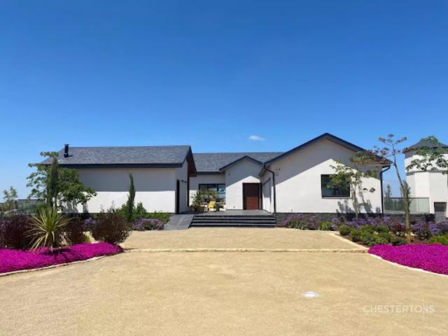 Villa vente à Gharb-Chrarda-Beni Hssen