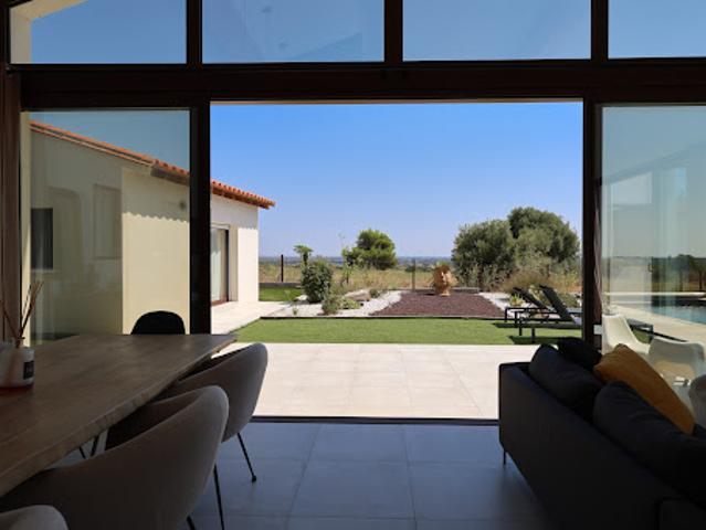 Villa vente à Sainte-Colombe-de-la-Commanderie, Pyrénées-Orientales