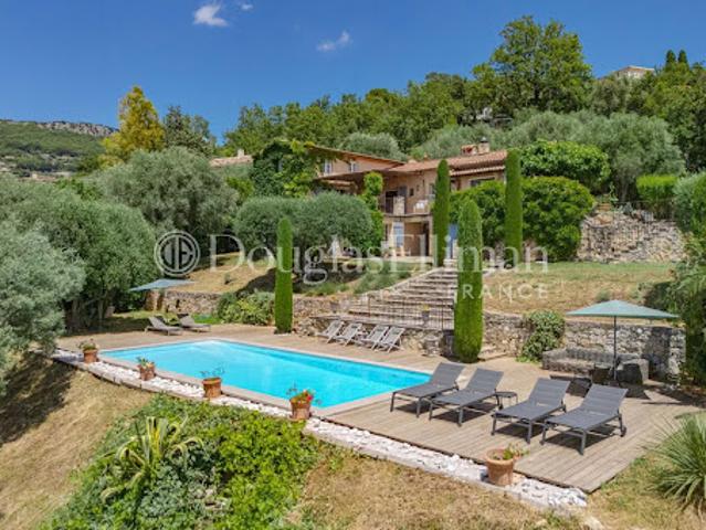 Villa vente à Grasse, Châteauneuf-grasse