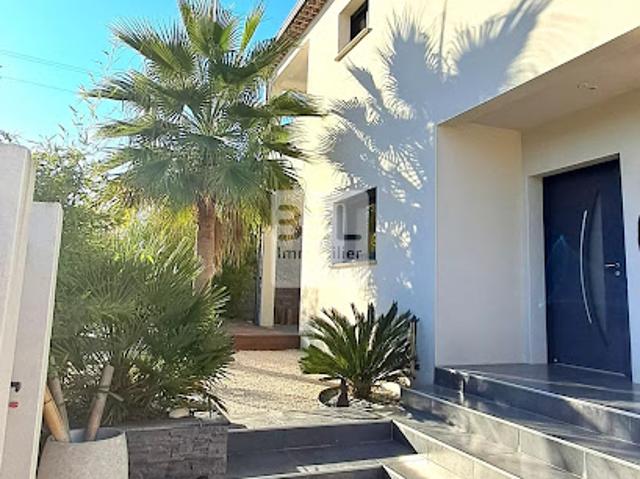 Villa vente à Saint-Maximin, Gard