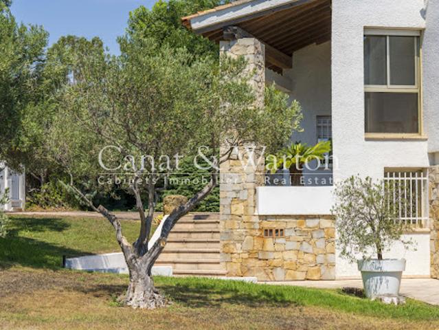 Villa vente à Arrondissement de Toulon, Carqueiranne