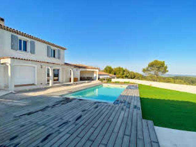 Villa vente à France métropolitaine, Cuers