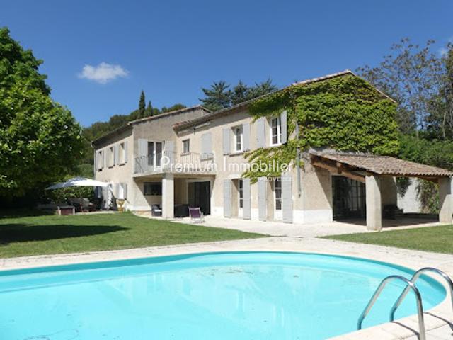 Villa vente à Aix-en-Provence, Aix-en-provence
