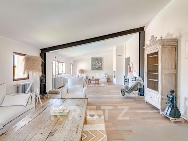 Villa vente à Aix-en-Provence, Aix-en-provence