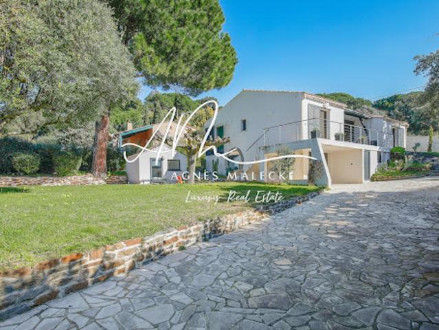 Villa vente à Arrondissement de Toulon, Le Lavandou