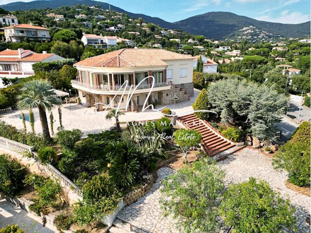Villa vente à Arrondissement de Draguignan, Cavalaire-sur-mer