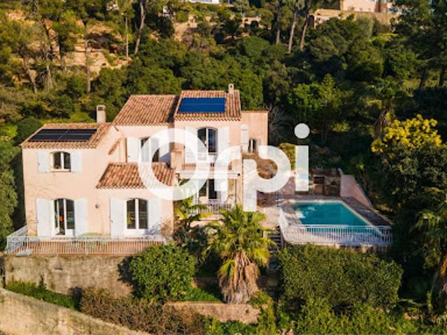 Villa vente à Arrondissement de Toulon, Carqueiranne