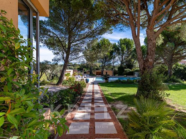 Villa vente à Villeneuve-lès-Avignon, Gard