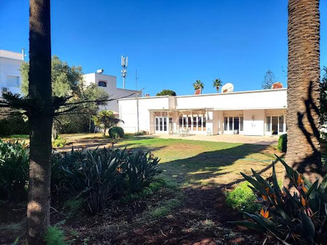 Villa vente à Anfa, Gharb-Chrarda-Beni Hssen