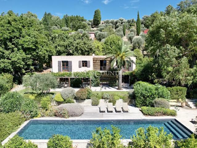 Villa vente à Grasse, Châteauneuf-grasse