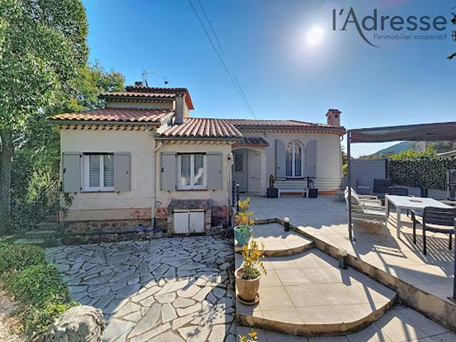 Villa vente à Mandelieu-la-Napoule, Alpes-Maritimes