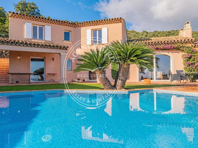 Maison vente à Arrondissement de Draguignan, Sainte-maxime