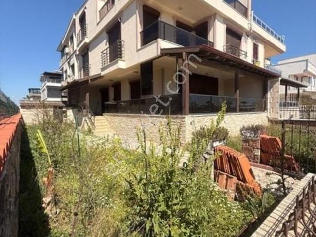 Küçükköy Mahallesi, Ayvalık içerisinde satılık Villa