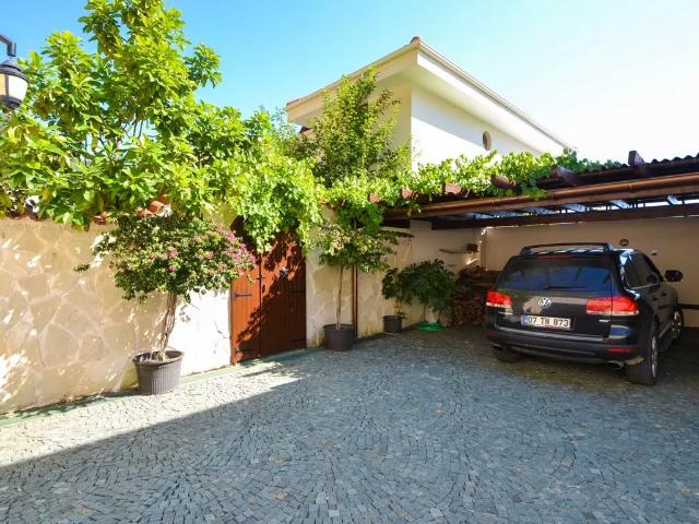 Muratpaşa, Antalya içerisinde satılık Villa
