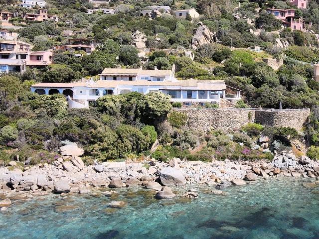Villa Indipendente in affitto a Maracalagonis, Sardigna/Sardegna