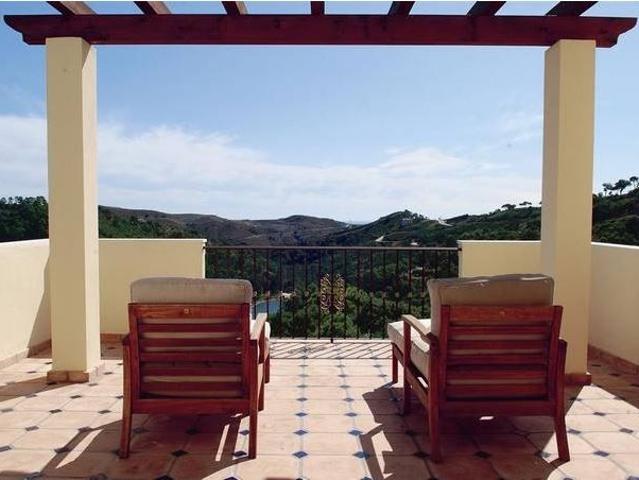 Casa en alquiler en La Alquería-El Paraíso, Costa del Sol Occidental