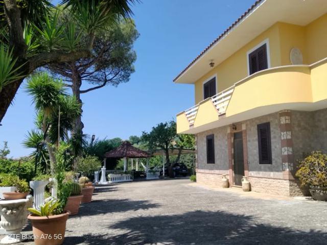 Villa Indipendente in vendita a Sezze, Lazio
