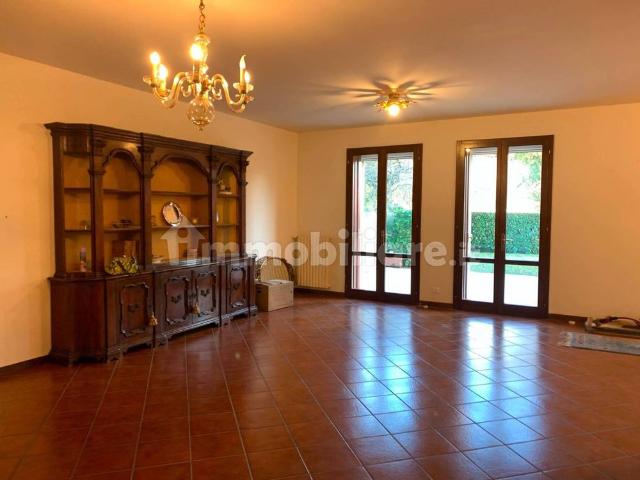 Villa Indipendente in affitto a Secula, Longare