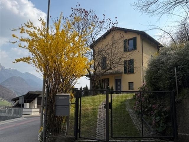 Einfamilienhaus kaufen in Arogno, Tessin