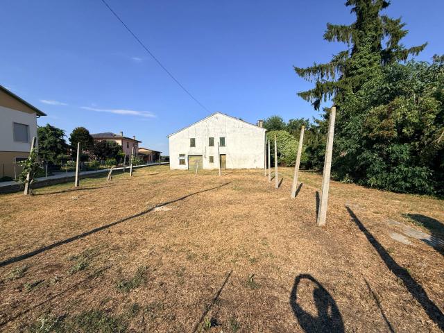 Villa Indipendente in vendita a Borgo Mantovano, Pieve Di Coriano