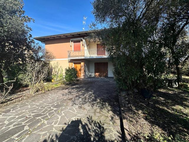 Villa Indipendente in vendita a Unione Comuni Modenesi Area Nord, Medolla