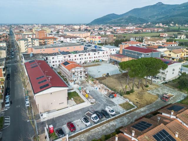 Villa Indipendente in vendita a Cascina, Toscana