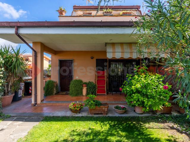 Villa Indipendente in vendita a Acqua Acetosa, Roma Capitale