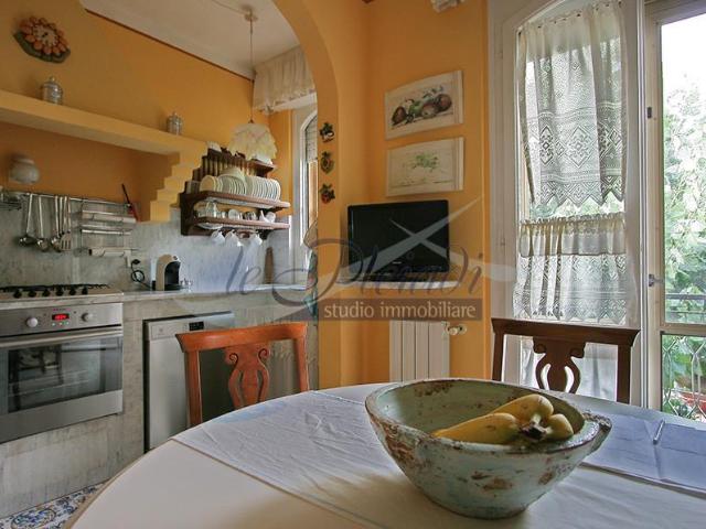 Villa Indipendente in vendita a Collesalvetti, Toscana