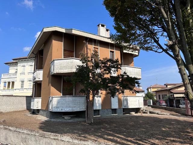 Villa Indipendente in vendita a Garlasco, Lombardia