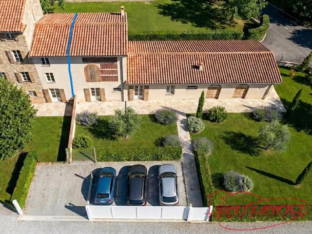 Villa Indipendente in vendita a Verciano, Capannori