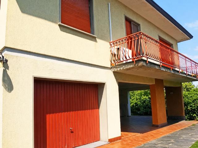 Villa Indipendente in vendita a Bagni Di Lucca Ponte, Toscana