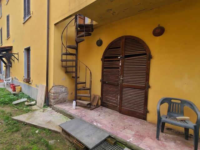 Villa Indipendente in vendita a Frasso, Seravezza