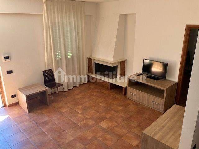Villa Indipendente in affitto a Corigliano-Rossano, Calabria