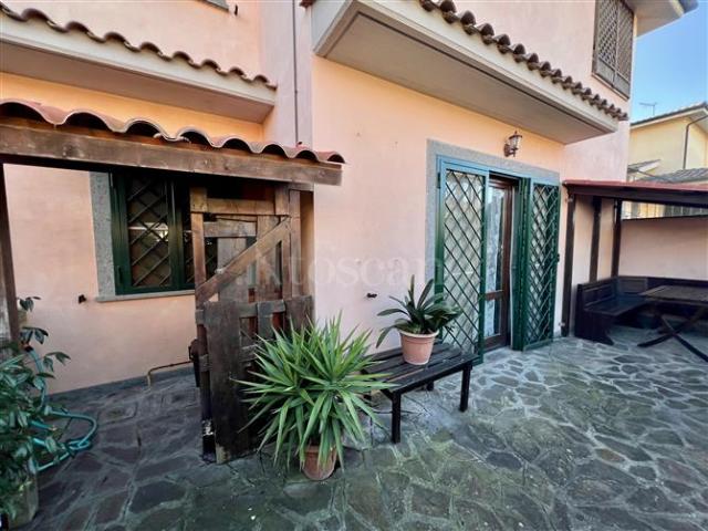 Villa Indipendente in vendita a Roma Capitale, Lazio