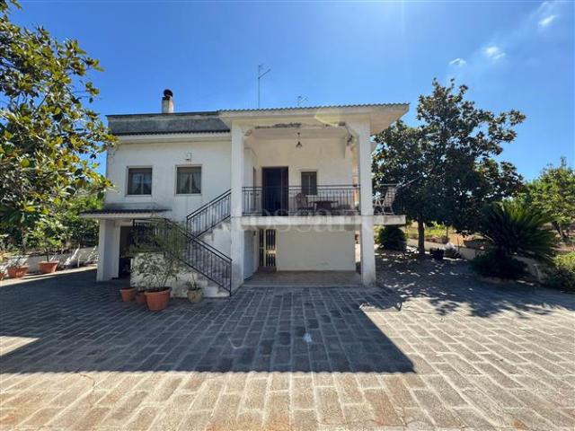 Villa Indipendente in vendita a Puglia, Taranto