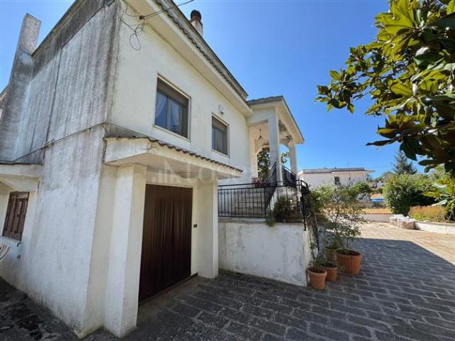 Villa Indipendente in vendita a Puglia, Taranto