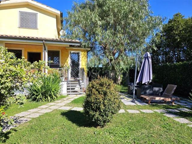 Villa Indipendente in vendita a Roma Capitale, Lazio