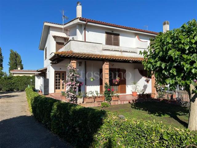 Villa Indipendente in vendita a Roma Capitale, Lazio