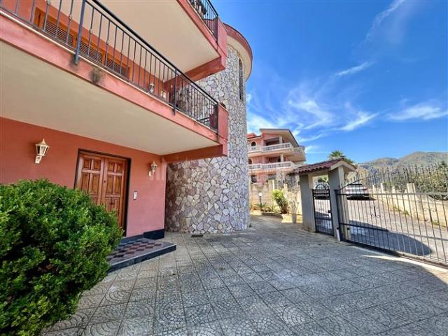 Villa Indipendente in vendita a Villabate, Sicilia