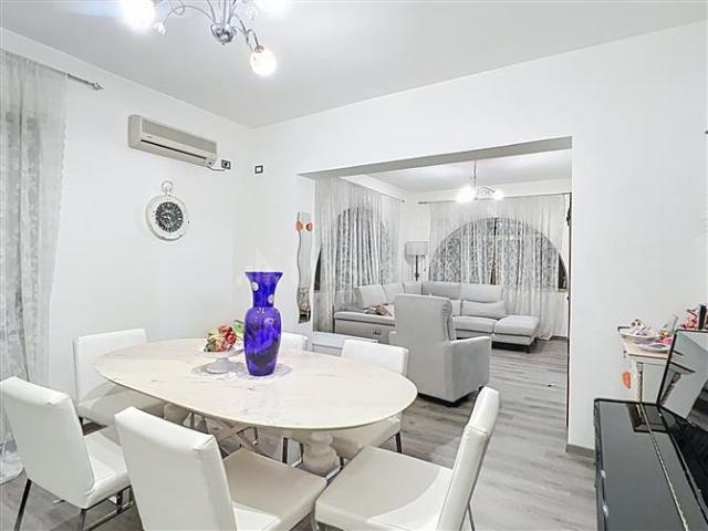 Villa Indipendente in vendita a San Giovanni, Cala Di Volpe