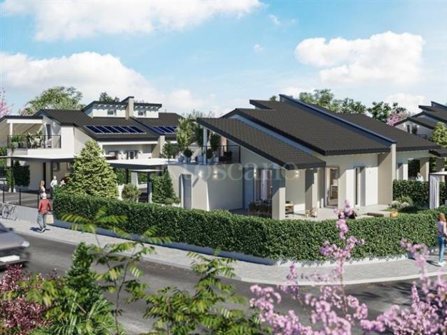 Villa Indipendente in vendita a Boschetti, Peschiera Del Garda