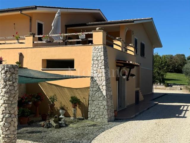 Villa Indipendente in vendita a Cori, Lazio