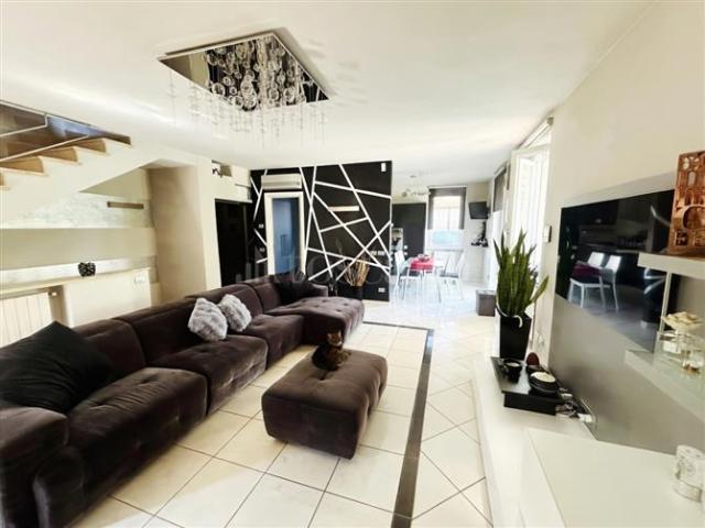 Villa Indipendente in vendita a Bostone, Gavardo