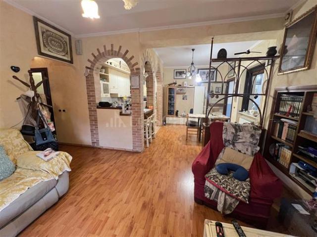 Villa Indipendente in vendita a Borgo Falconieri, Roma Capitale