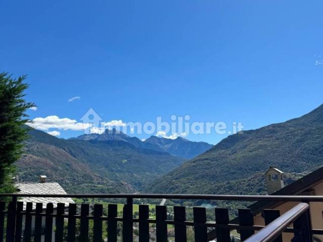 Villa Indipendente in affitto a Merlin, Chatillon