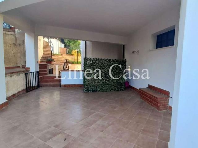 Villa Indipendente in affitto a Altavilla Milicia, Sicilia