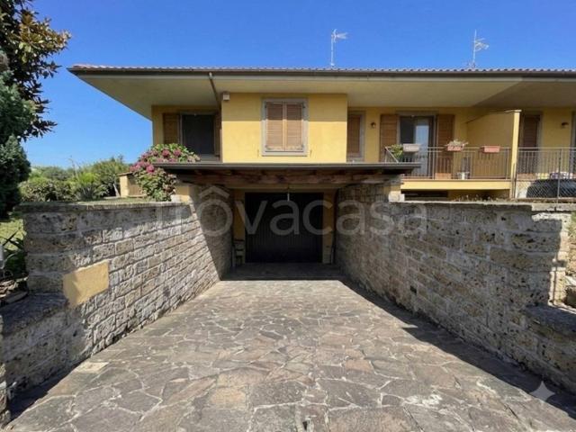 Villa Indipendente in affitto a Bolsena, Lazio